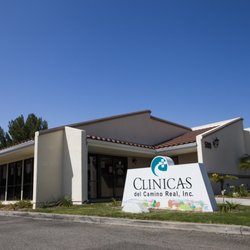 Clinicas Health Center - Santa Paula - Clinicas Santa Paula Entrance