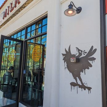 Howlin' Ray's - Southern Near Me - Pasadena, California