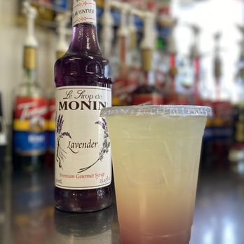 Metro Bru - Our summer classic: lavender lemonade - Coffee & Tea Near Me - North Bend, Oregon