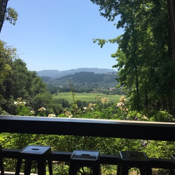 Rombauer Vineyards - Wineries Near Me - St. Helena, California