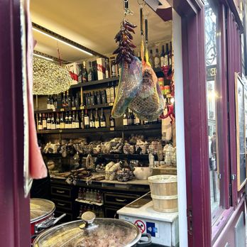 Caractère de Cochon - Delicatessen Near Me - Paris, 75
