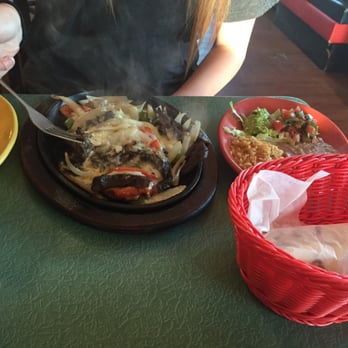 Maya Mexican Restaurant - Beef fajitas - Mexican Near Me - Cuero, Texas