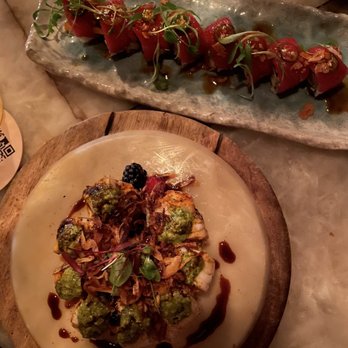 Wabi on Rose - OG kush roll and Tiger King - Sushi Bars Near Me - Venice, California Wabi on Rose - OG kush roll and Tiger King - Sushi Bars Near Me - Venice, California
