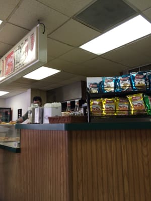 Vinny and ThozeGuyz Pizzeria by null