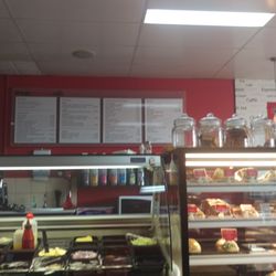 Drouin Gourmet Cafe - Counter
