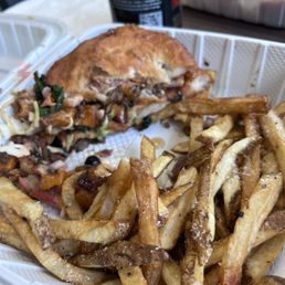 The Hen and home made French fries. Delicious !!!! Fusion of veggies.