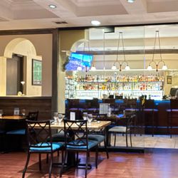 La Strega Italian Bistro and Pizzeria - Bar