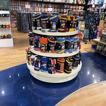 Fan Treasures - Sports Wear Near Me - Edison, New Jersey Fan Treasures - Sports Wear Near Me - Edison, New Jersey
