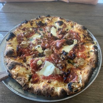 V Pizza - St Simons - Carnivora pizza - Pizza Near Me - St. Simons, Georgia V Pizza - St Simons - Carnivora pizza - Pizza Near Me - St. Simons, Georgia