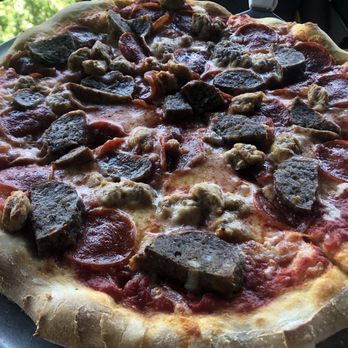 Hideaway House - Pizza Near Me - Sedona, Arizona Hideaway House - Pizza Near Me - Sedona, Arizona