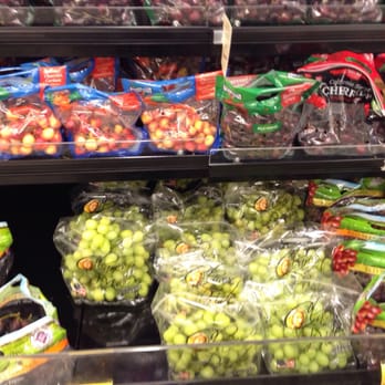 Vons - Great buy on grapes - Grocery Near Me - La Quinta, California Vons - Great buy on grapes - Grocery Near Me - La Quinta, California
