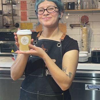 Alchemist Coffee Lab - Hi Bug - Coffee & Tea Near Me - Fresno, California