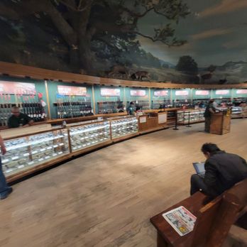 Bass Pro Shops - Got skipped and waited an additional hr - Accessories Near Me - Irvine, California Bass Pro Shops - Got skipped and waited an additional hr - Accessories Near Me - Irvine, California