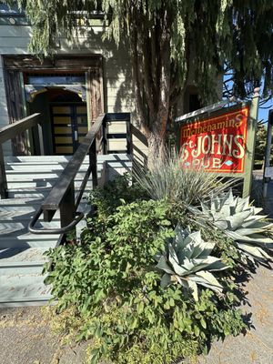 McMenamins St. Johns Theater & Pub by null