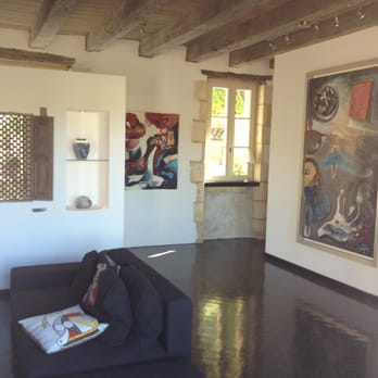 Centre des Arts Le Cariol - Corridor. - Bed & Breakfast Near Me - Naussannes, 24 Centre des Arts Le Cariol - Corridor. - Bed & Breakfast Near Me - Naussannes, 24