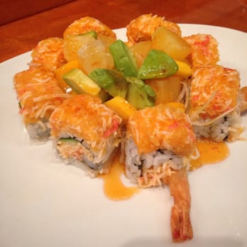Sushi n I - The new tropical roll! It has spicy crab with shrimp tempura & in the middle is avocado pineapple and mango! Very sweet :) - Sushi Bars Near Me - Glendora, California Sushi n I - The new tropical roll! It has spicy crab with shrimp tempura & in the middle is avocado pineapple and mango! Very sweet :) - Sushi Bars Near Me - Glendora, California