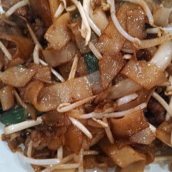 R House - Beef flat noodles - Cantonese Near Me - Houston, Texas R House - Beef flat noodles - Cantonese Near Me - Houston, Texas