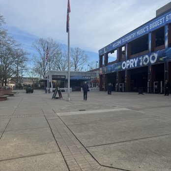 Grand Ole Opry - Music Venues Near Me - Nashville, Tennessee Grand Ole Opry - Music Venues Near Me - Nashville, Tennessee
