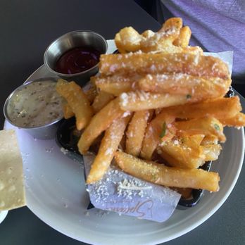 Splash - Garlic fries - Sports Bars Near Me - San Francisco, California Splash - Garlic fries - Sports Bars Near Me - San Francisco, California