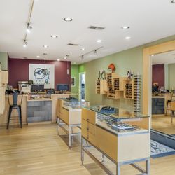 Eye-Q Optical - Cambridge