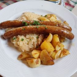 Kachelofen - Franconian sausage plate