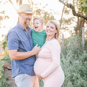 Reese Thomas Photography - Orange County Maternity Photographer, Orange County Beach Maternity, Light & Airy Maternity Session, Orange County Family Photographer - Session Photography Near Me Reese Thomas Photography - Orange County Maternity Photographer, Orange County Beach Maternity, Light & Airy Maternity Session, Orange County Family Photographer - Session Photography Near Me