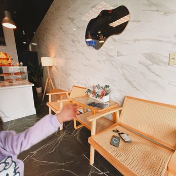 Gu Coffee & Tea - Interior - Coffee & Tea Near Me - Roseville, California