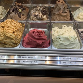 Oyya - Desserts Near Me - Bruges, VWV Oyya - Desserts Near Me - Bruges, VWV