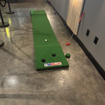 Fairways Pub Grub & Indoor Golf - Putterball - Golf Near Me - Lancaster, California