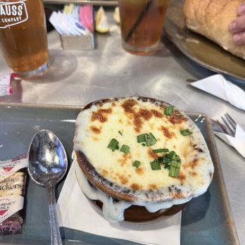 Septembers Taproom & Eatery - Baked French Onion Soup - Sports Bars Near Me - Perris, California