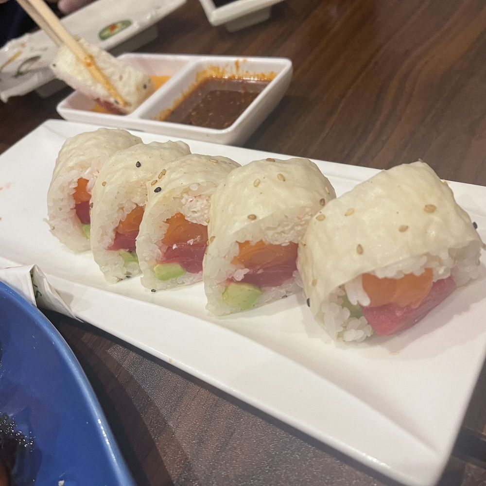 KANZI - Superman Burrito Roll - Sushi Bars Near Me - The Colony, Texas
