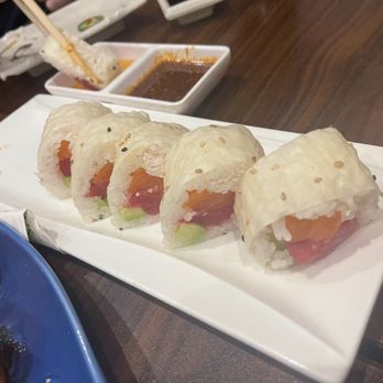 KANZI - Superman Burrito Roll - Sushi Bars Near Me - The Colony, Texas