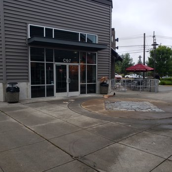 MOD Pizza - Trash all over the place at the Lynnwood MOD Pizza. Do they wash their hands if they can't keep the main entrance clean? - Pizza Near Me - Lynnwood, Washington MOD Pizza - Trash all over the place at the Lynnwood MOD Pizza. Do they wash their hands if they can't keep the main entrance clean? - Pizza Near Me - Lynnwood, Washington