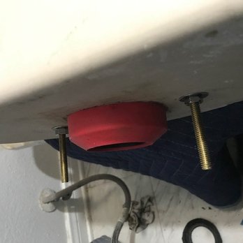 Hard Hat Rooter and Plumbing - back of toilet after - Plumbing Near Me - Burbank, California Hard Hat Rooter and Plumbing - back of toilet after - Plumbing Near Me - Burbank, California