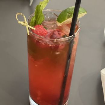 ēst Restaurant - French Near Me - Toronto, Ontario ēst Restaurant - French Near Me - Toronto, Ontario