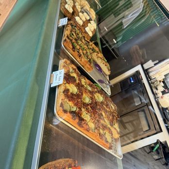 Daeji Dough Company - Bakeries Near Me - Chicago, Illinois