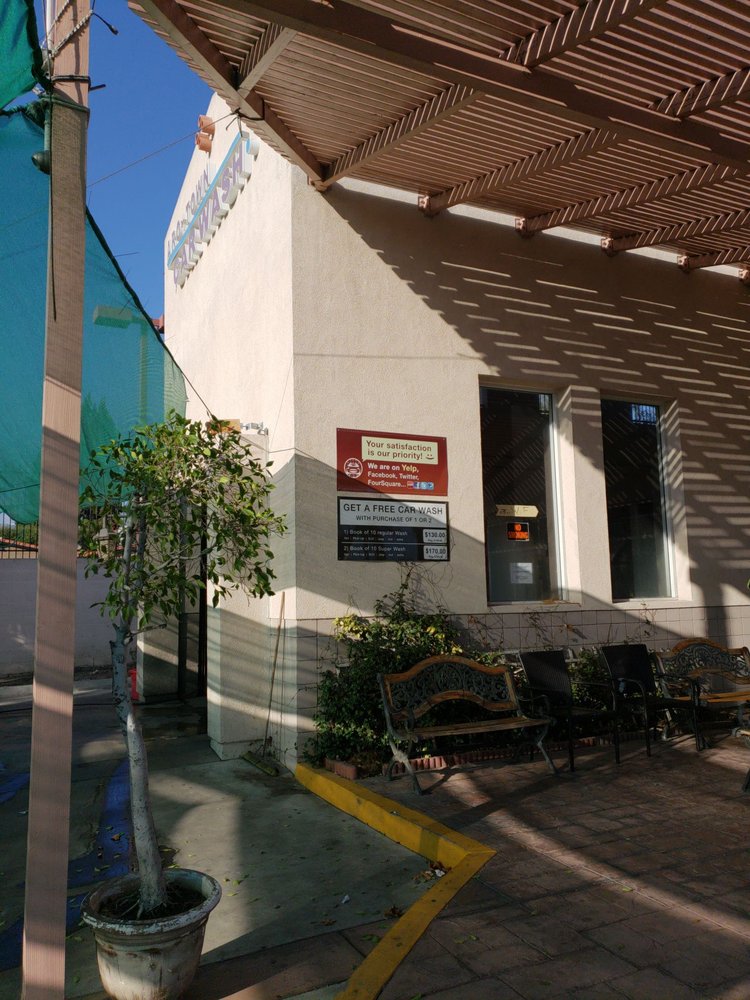 AROTOWN CAR WASH CLOSED 69 Photos & 120 Reviews 2518 N Towne Ave