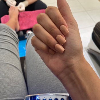 Virtue Nail - Nail Salons Near Me - Chicago, Illinois