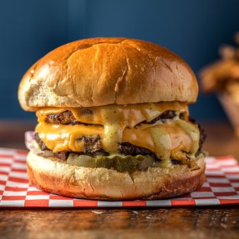 Lucy's - a cheeseburger and fries - American Near Me - Chicago, Illinois Lucy's - a cheeseburger and fries - American Near Me - Chicago, Illinois