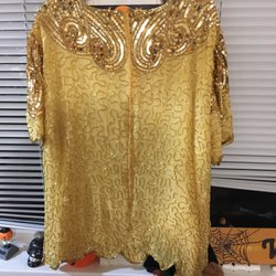 Corvallis Community Thrift Shop - The back of the gorgeous gold top I found for $2.50 at the Black and Orange Friday event on sale.