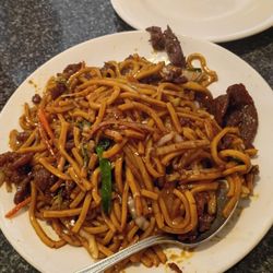 House of Lu - Beef lo mein