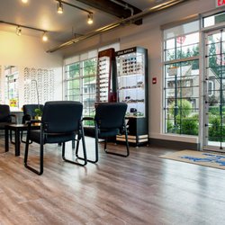 Brookswood Optometry