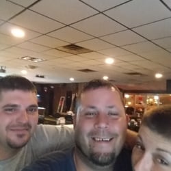 Charlie's Restaurant Lounge