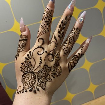 Harmonic Henna - Henna Artists Near Me