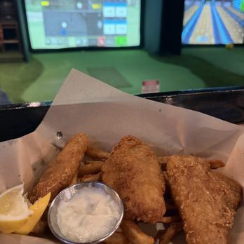 Fairways Pub Grub & Indoor Golf - Fish and Chips - Golf Near Me - Lancaster, California