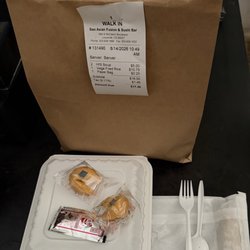 To-go containers of my lunch, missing Large Hot & Sour soup (gulped it down)!