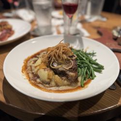 Cooper’s Hawk Winery & Restaurant - Red Wine Braised Short Ribs