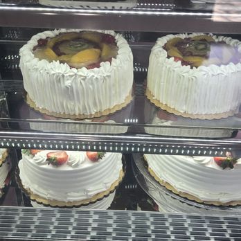 Sweet Temptations Bake Shop - Bakeries Near Me - Evanston, Illinois Sweet Temptations Bake Shop - Bakeries Near Me - Evanston, Illinois