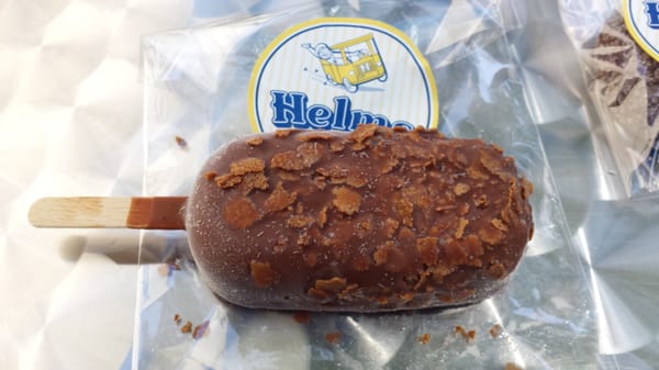 Helms Bakery by null