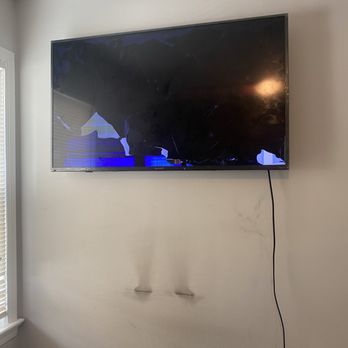 Flowgile Logistics - TV PLUGGED IN - Couriers & Delivery Services Near Me - Macedonia, Ohio